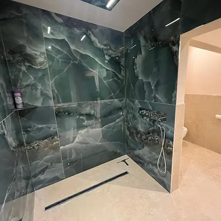 Royal Haus דירה *